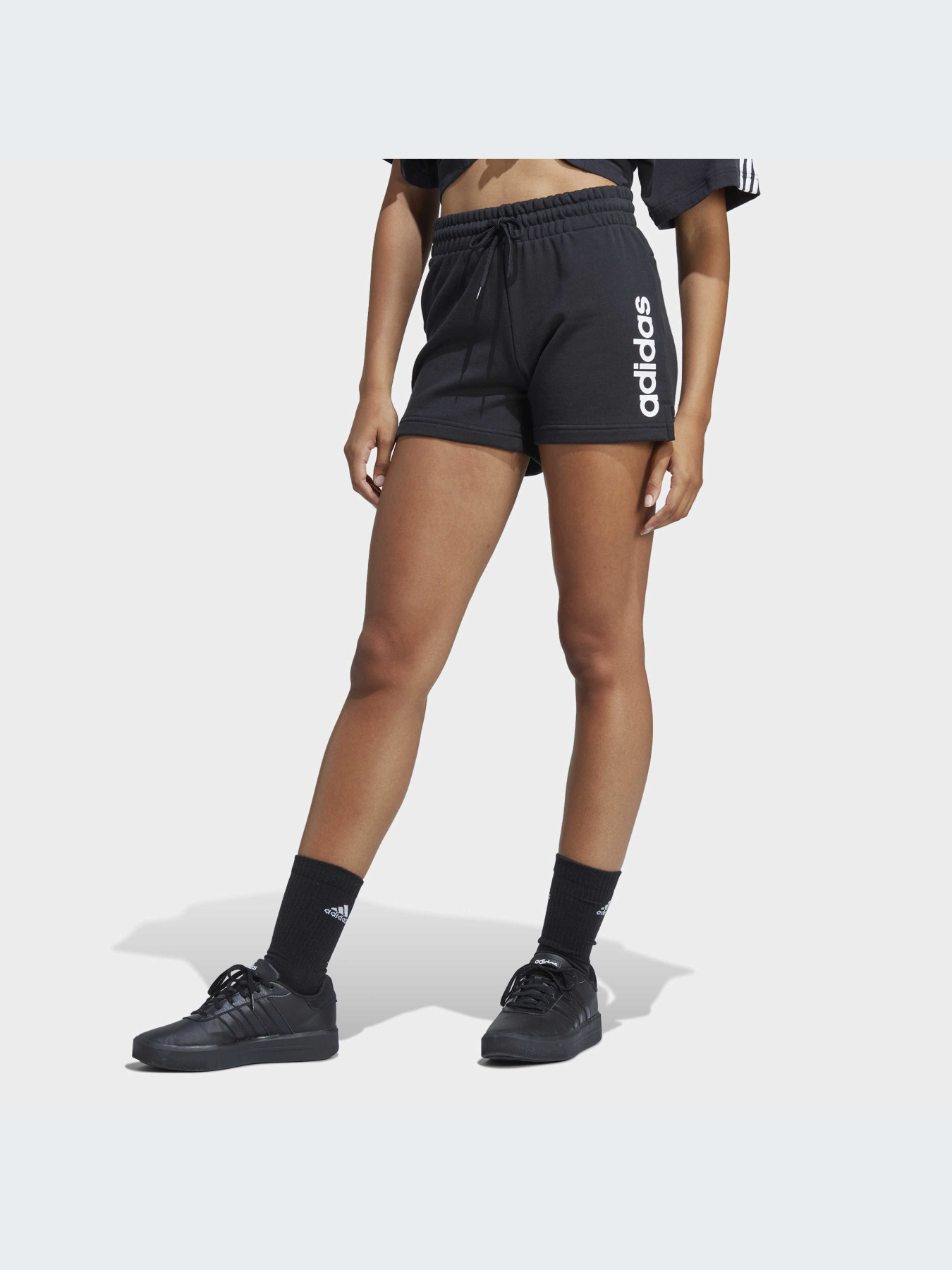 Шорти Adidas модель IC4442 Фото