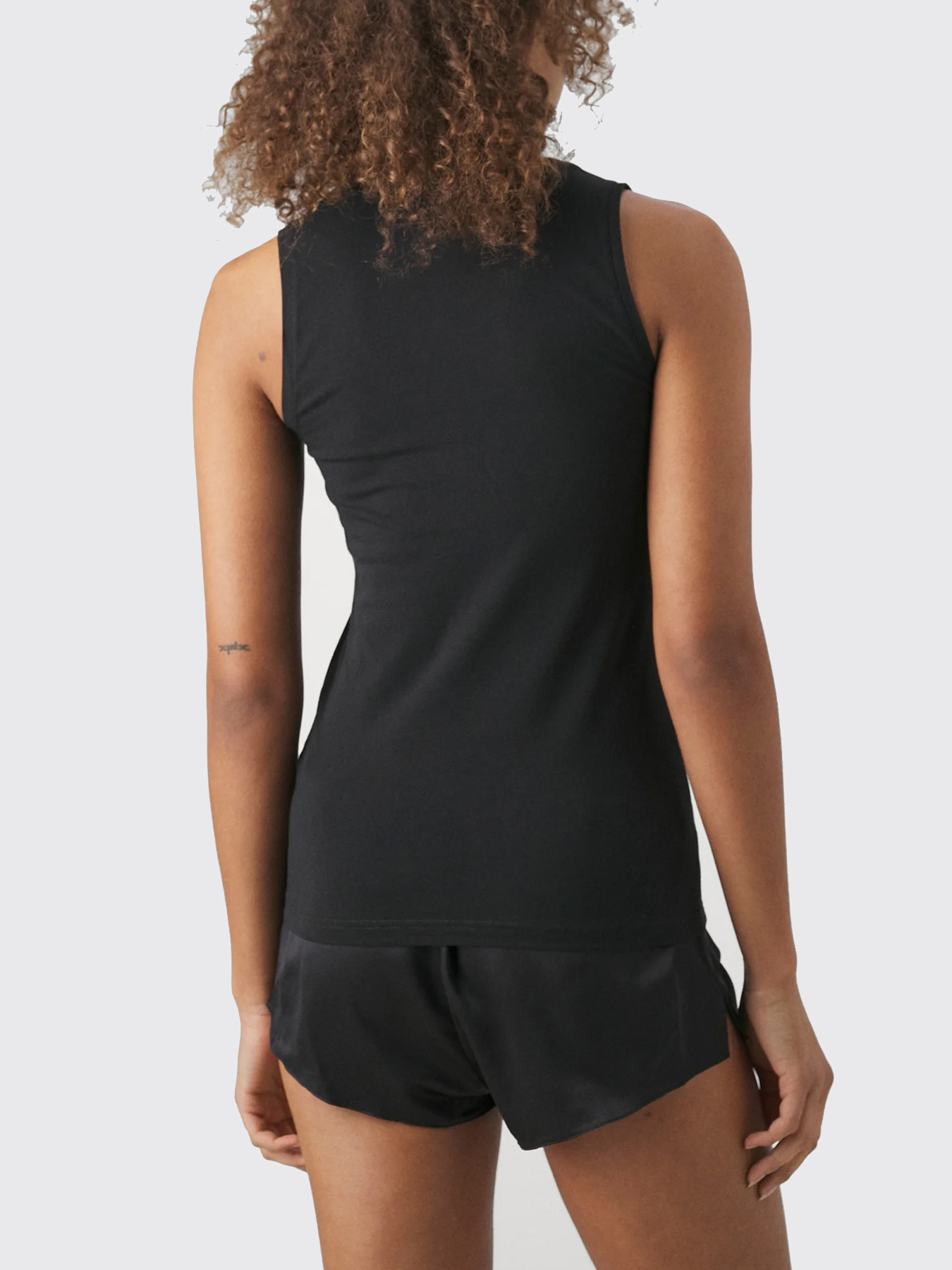 Футболки и поло Emporio Armani модель 163319-4R223-00020 Фото