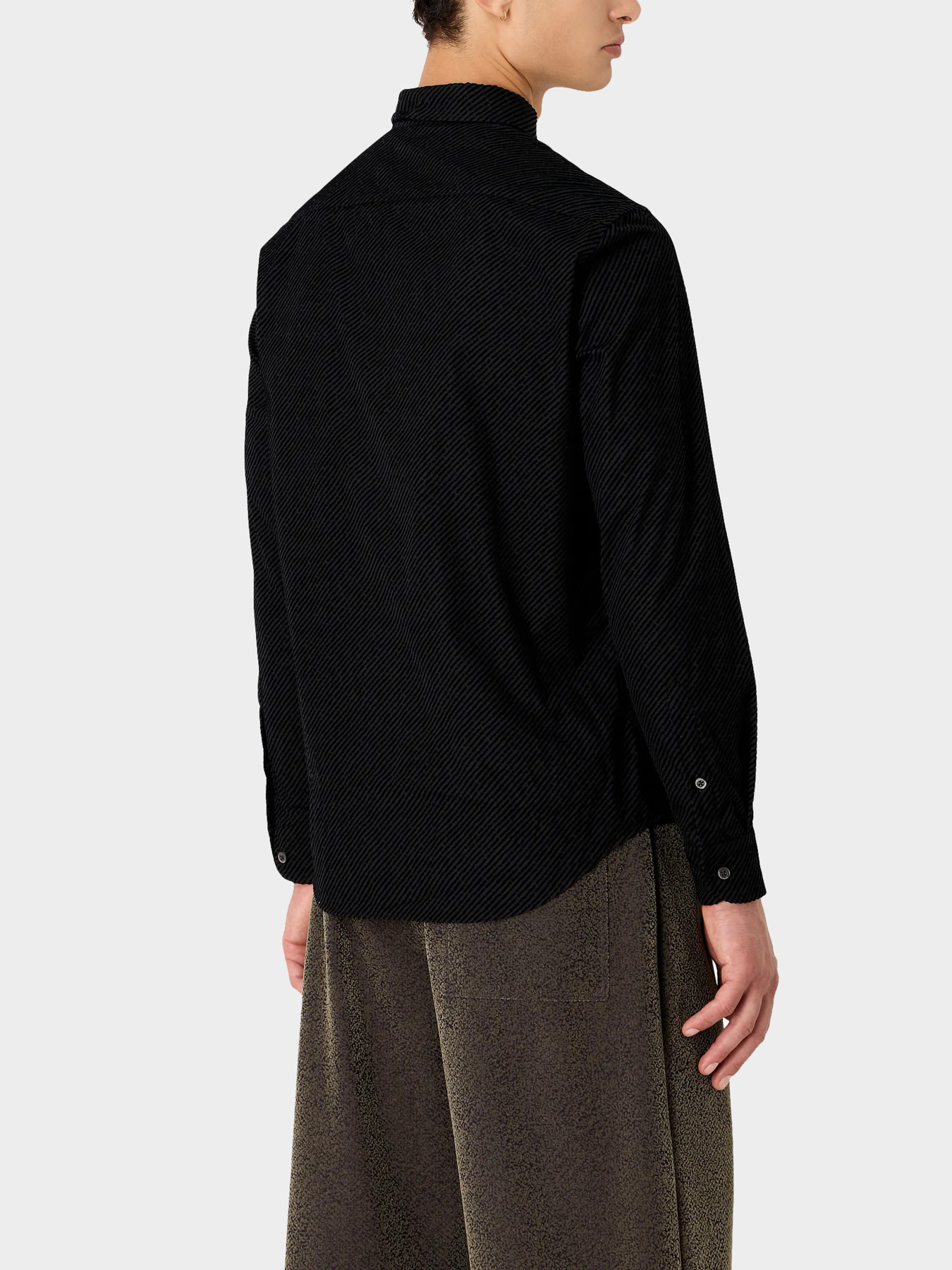 Рубашки Emporio Armani модель E31SM0-F1011-999 Фото