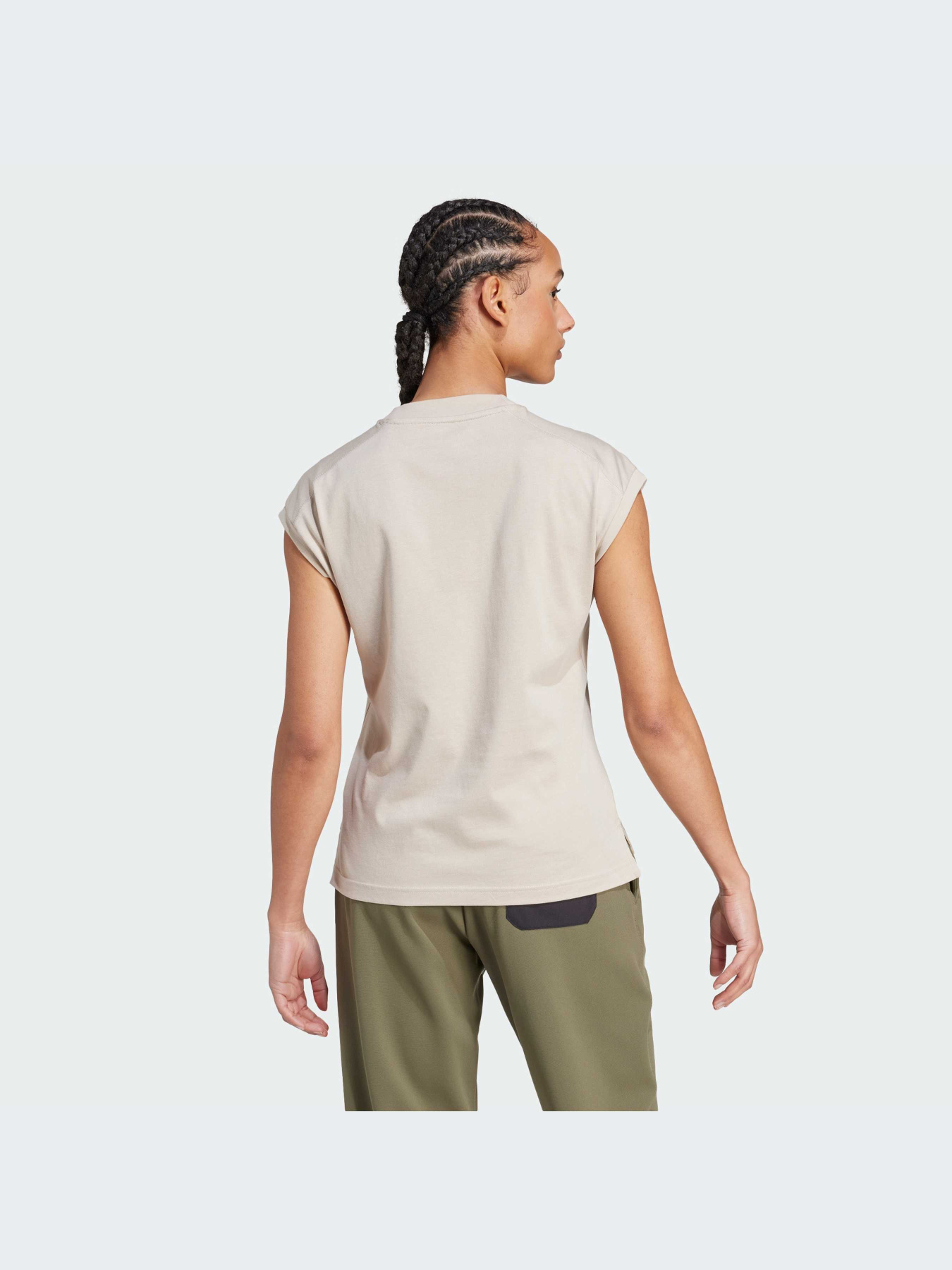 Спортивна футболка Adidas модель IN6502 Спортивна футболка Adidas модель IN6502 Фото