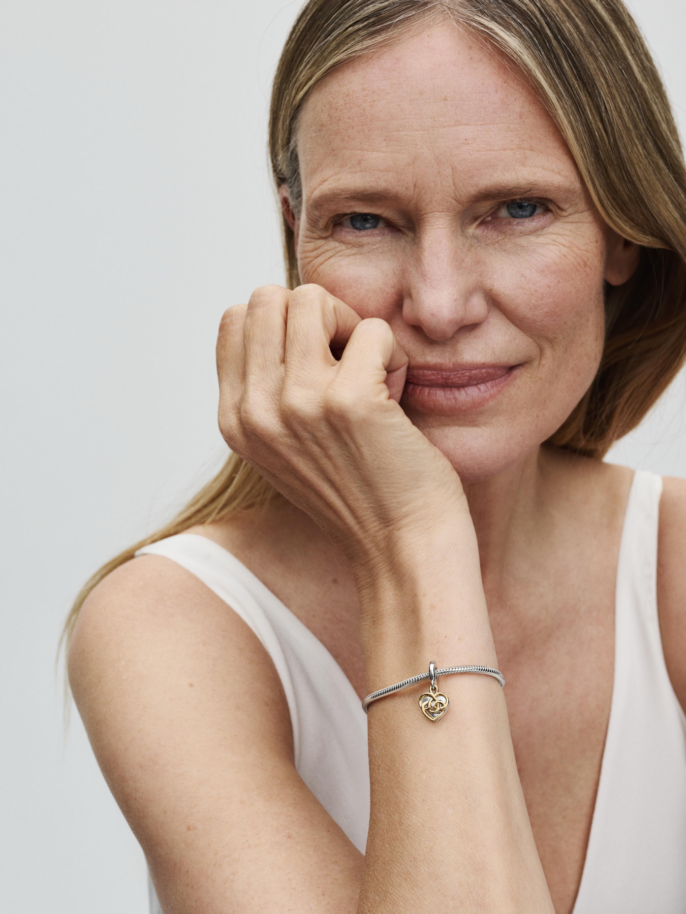 Класичні PANDORA модель 763237C01 Фото