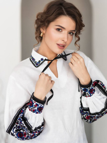 Вышитая рубашка Golden Trinity модель BART02 Фото