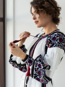 Вышитое платье Golden Trinity модель BART04 Фото