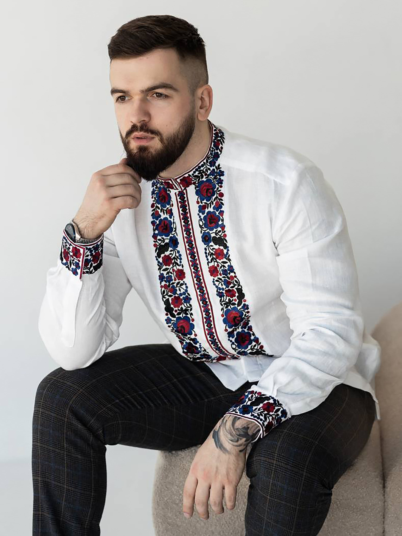 Вышитая рубашка Golden Trinity модель BART05 Фото