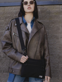 Мессенджер Without модель 8049219 Фото