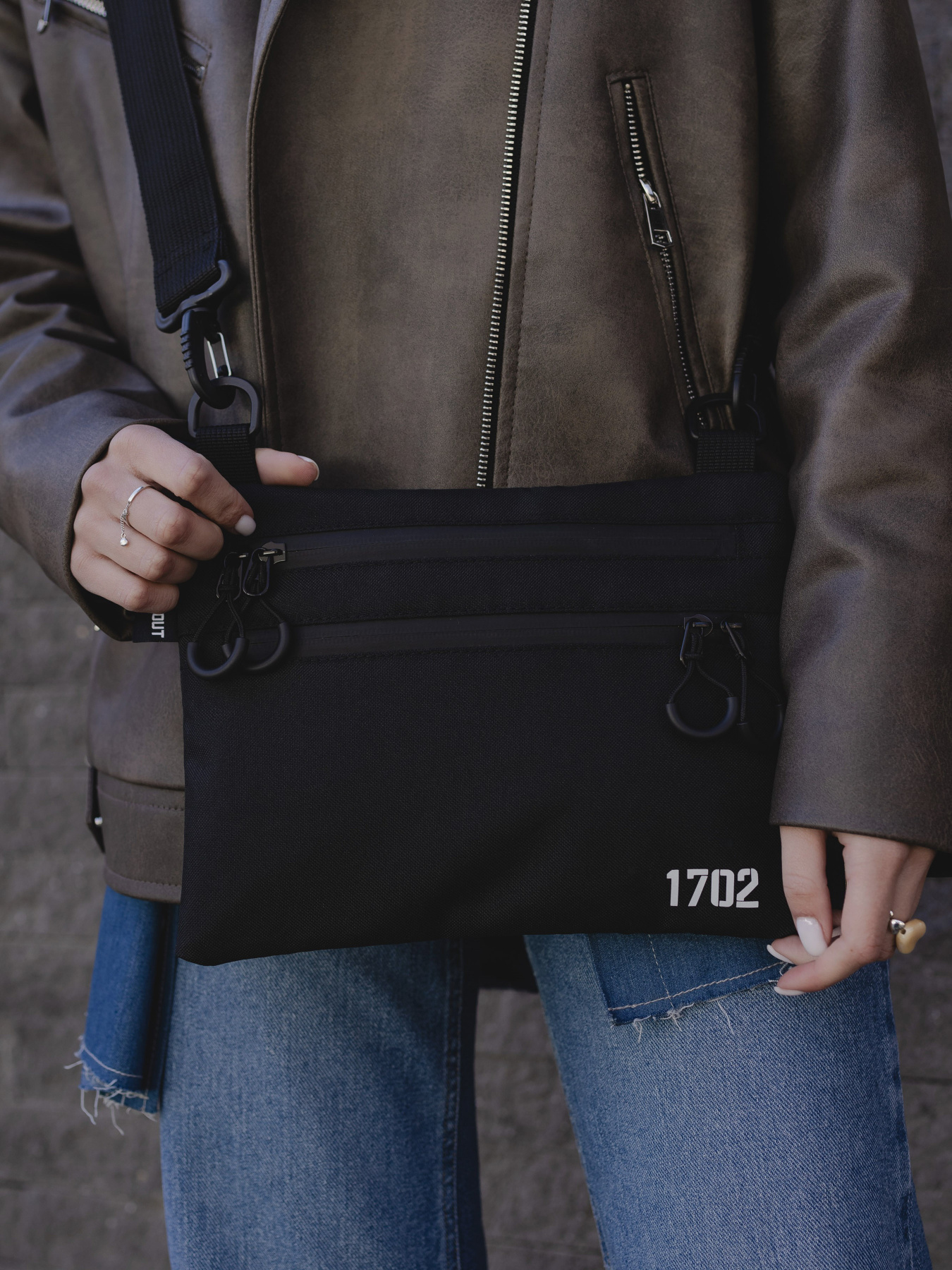 Мессенджер Without модель 8049219 Фото