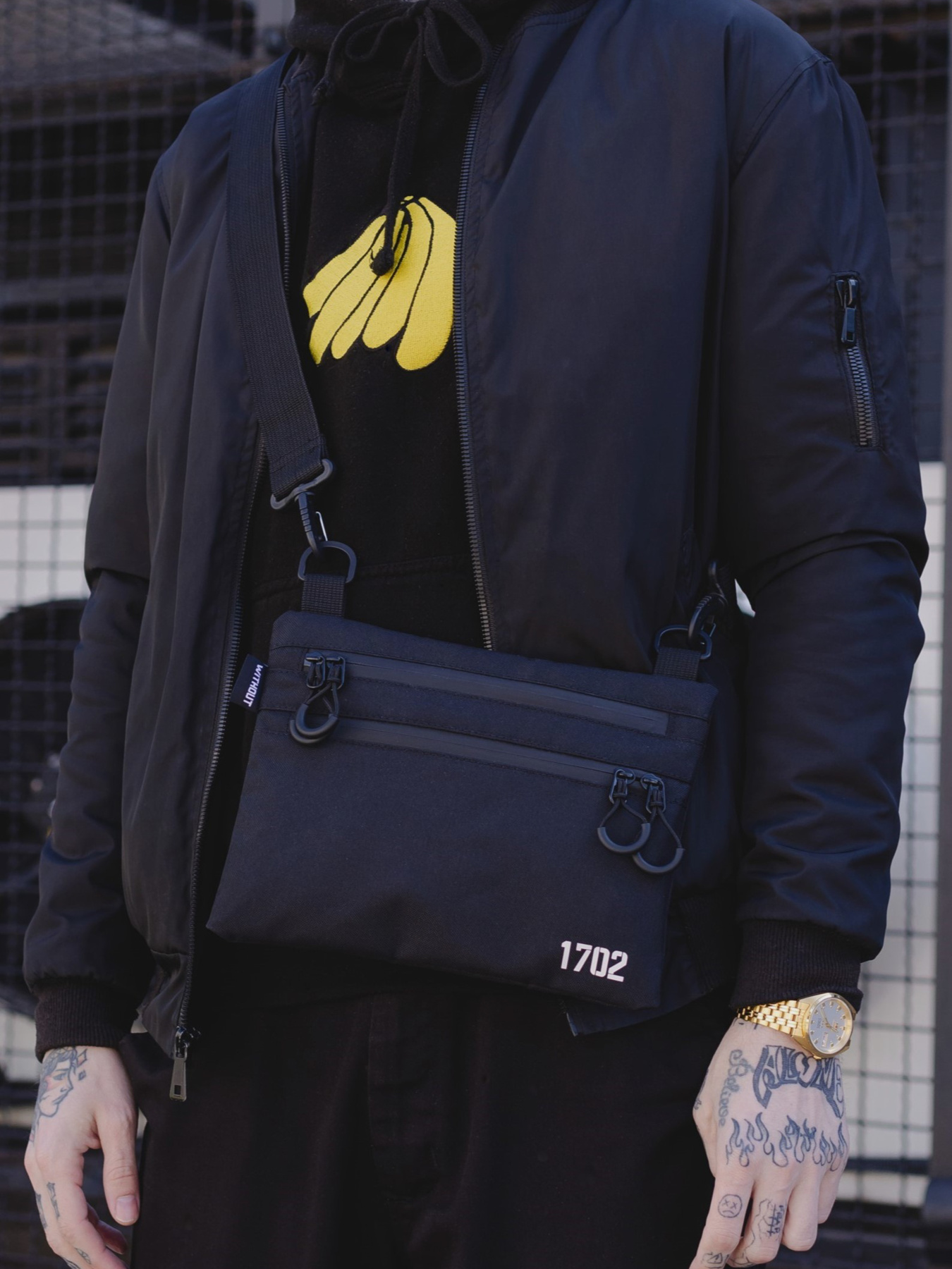 Мессенджер Without модель 8049218 Фото