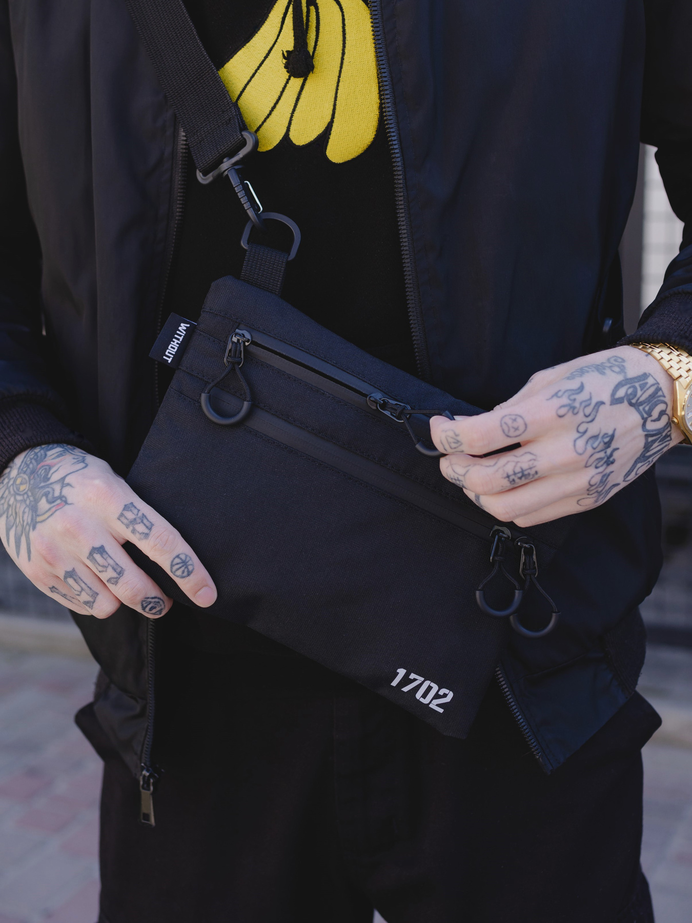 Мессенджер Without модель 8049218 Фото