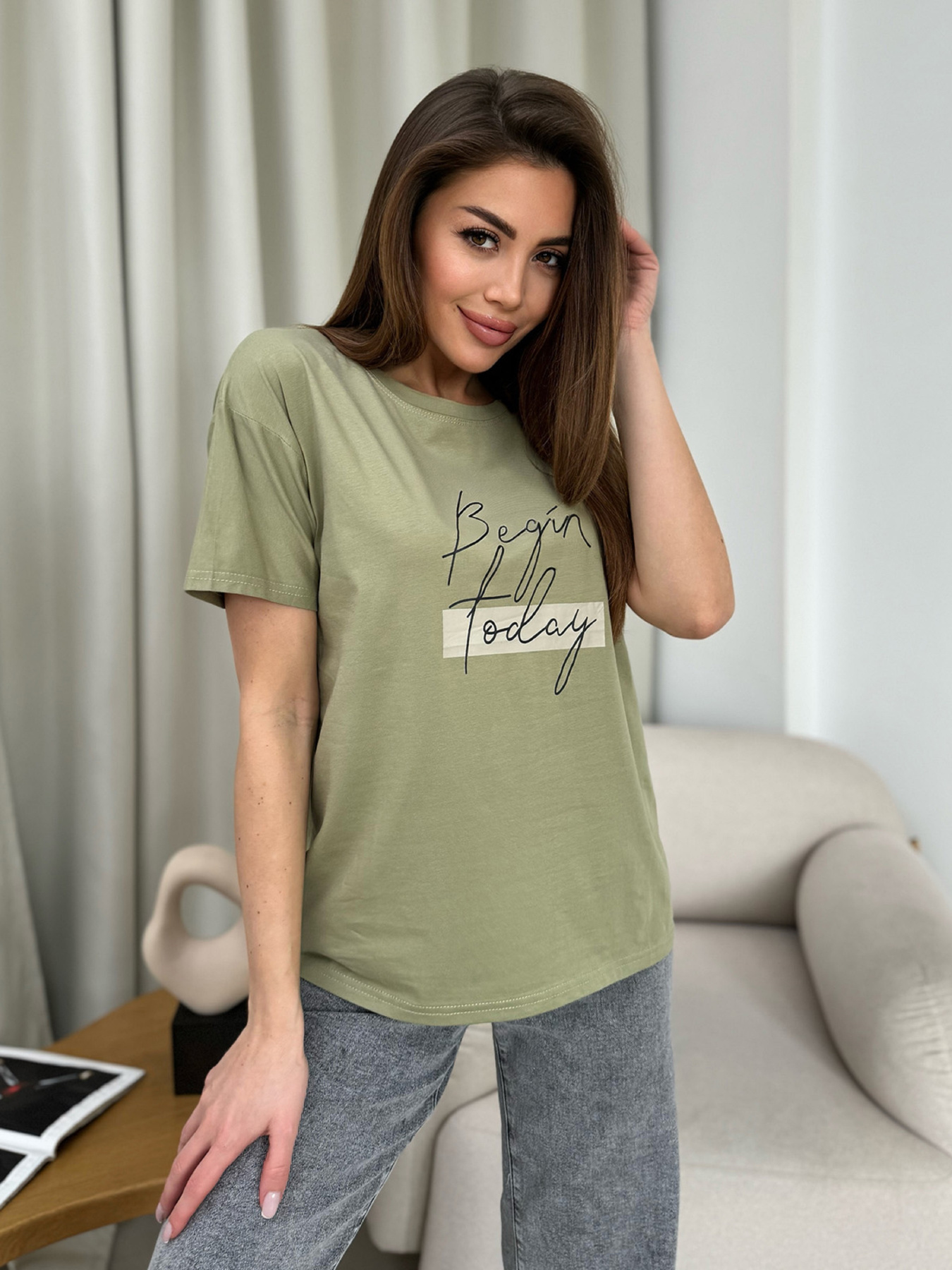 Футболка ISSA Plus модель WN20-604_хаки Футболка ISSA Plus модель WN20-604_хаки Фото