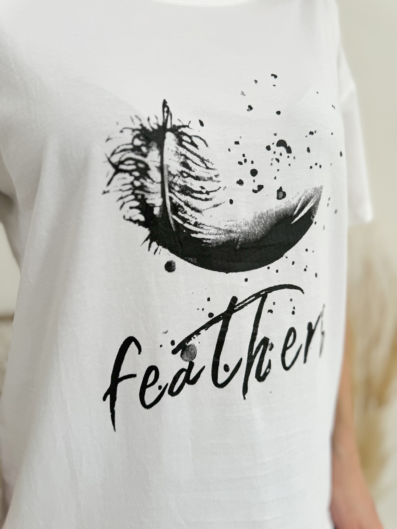 Футболка ISSA Plus модель WN20-606_белый Футболка ISSA Plus модель WN20-606_белый Фото