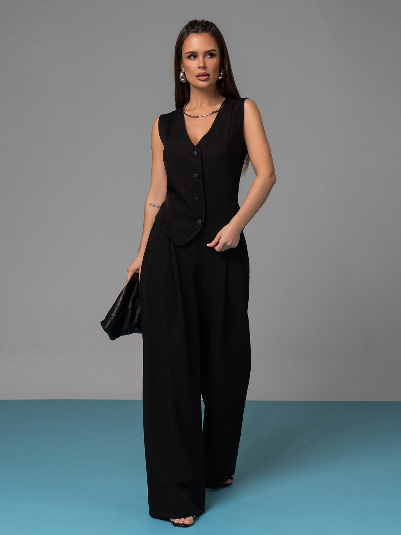 Костюм ISSA Plus модель 14618_черный Фото