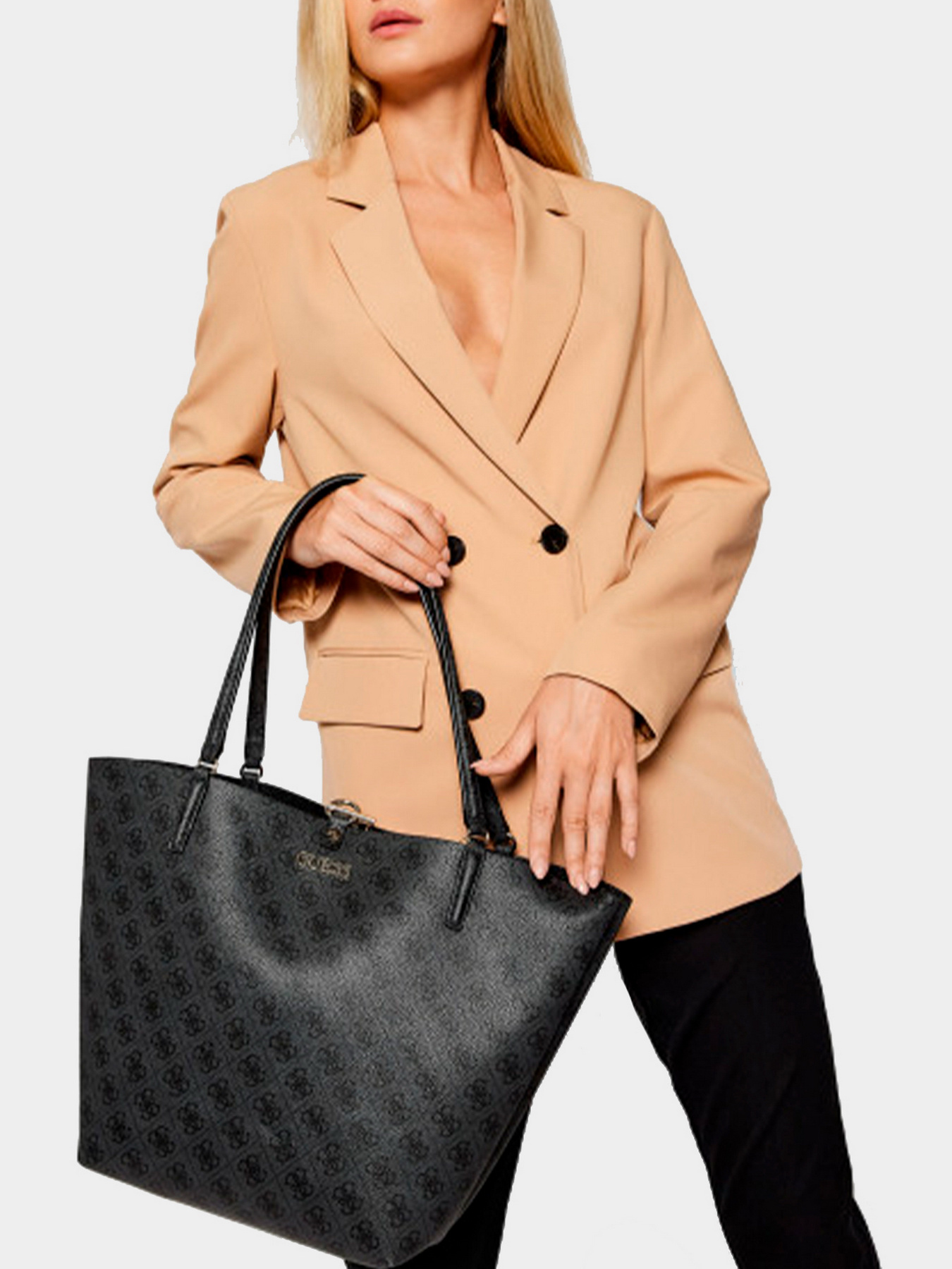 Сумки GUESS модель HWSA74-55230-CBL Фото