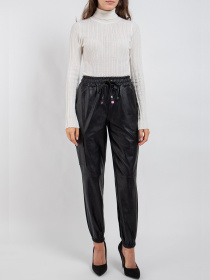 Джогери J.B4 (Just Before) модель 2WG10002 Джогери J.B4 (Just Before) модель 2WG10002 Фото