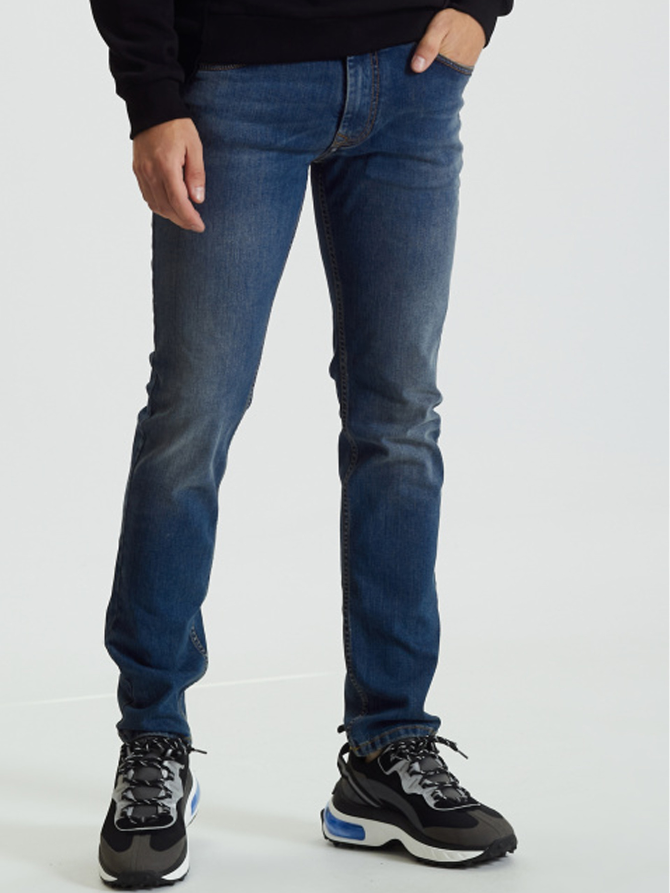 Зауженные джинсы Harmont&Blaine модель WNG001059425B16_804 Фото