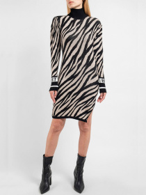 Платье мини J.B4 (Just Before) модель 2WD05042 Платье мини J.B4 (Just Before) модель 2WD05042 Фото