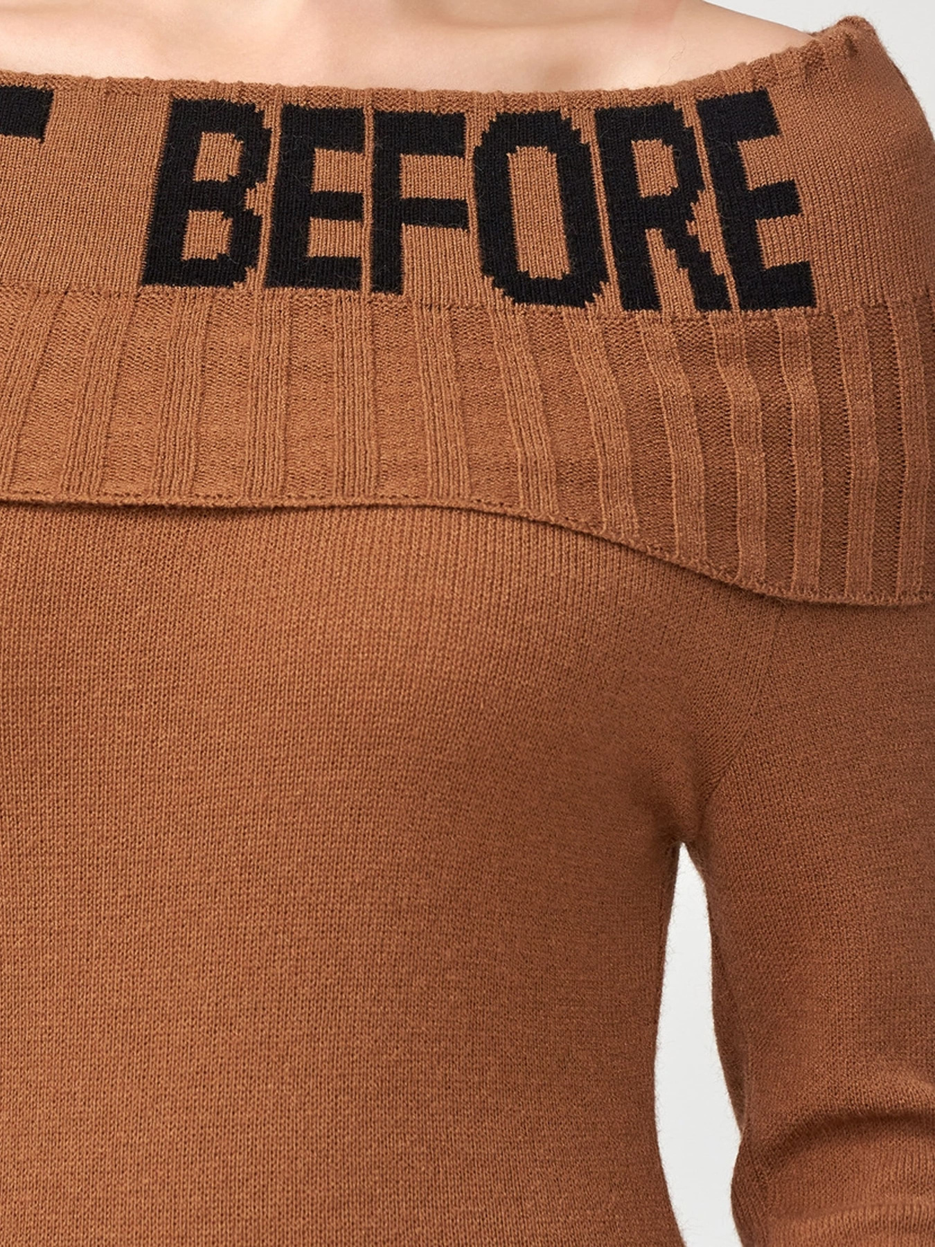 Платье мини J.B4 (Just Before) модель 2WD10042 Фото