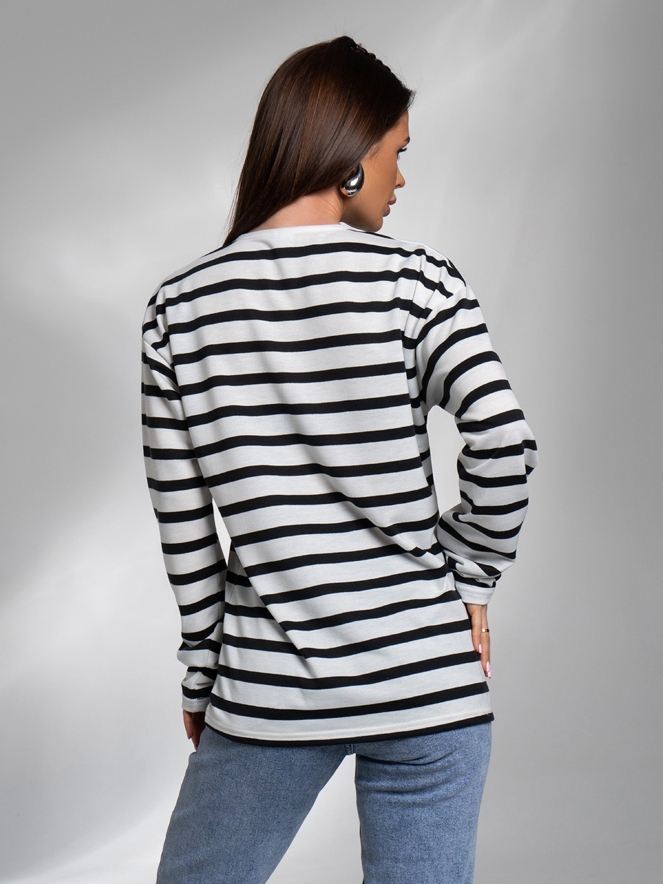 Лонгслів ISSA Plus модель 14584_белый_черный Фото