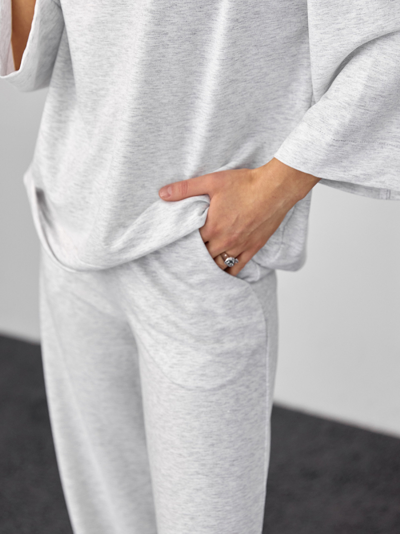 Костюм ISSA Plus модель 14586_светло_серый Фото