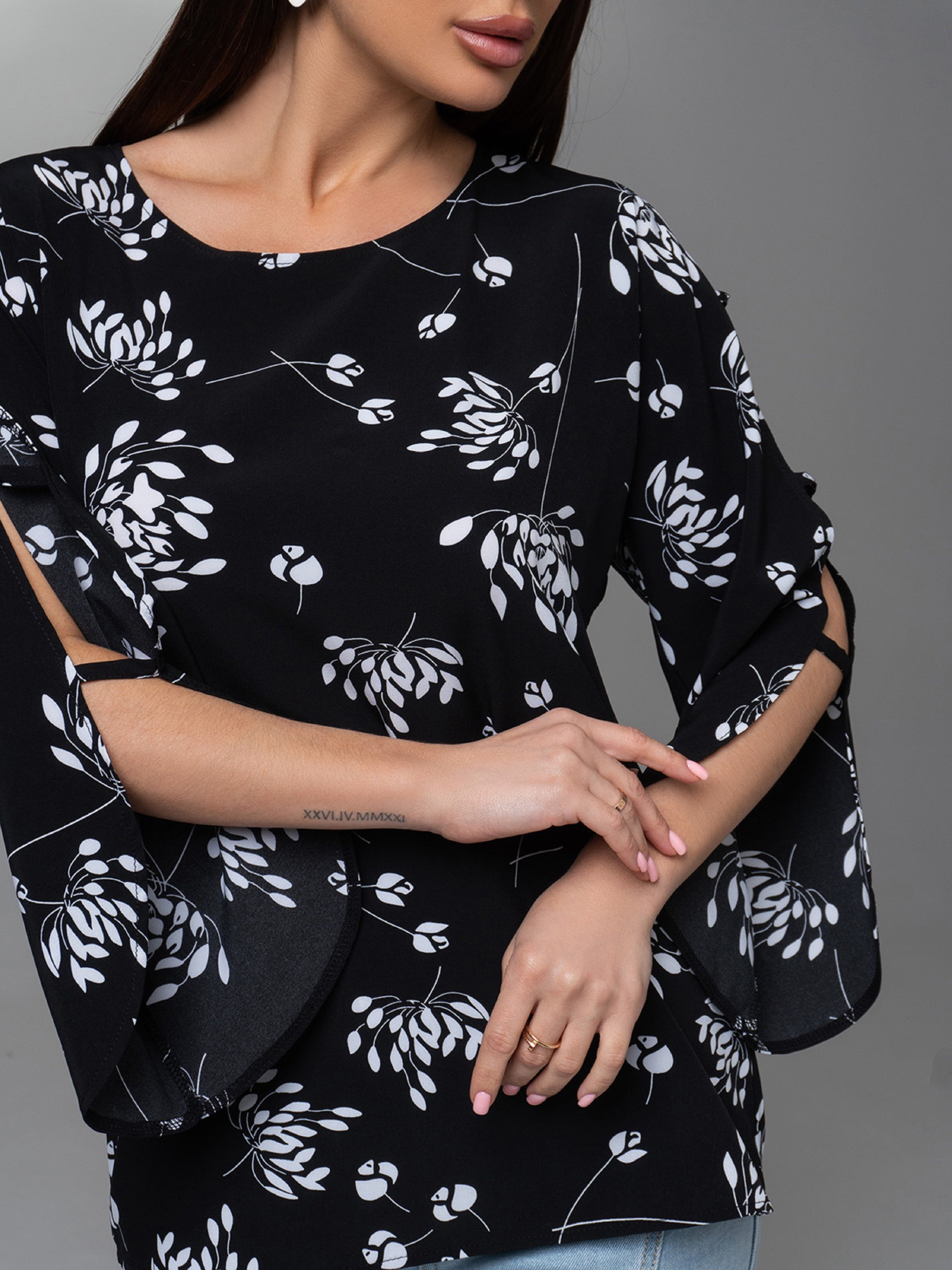 Блуза ISSA Plus модель SA-525_черный Фото