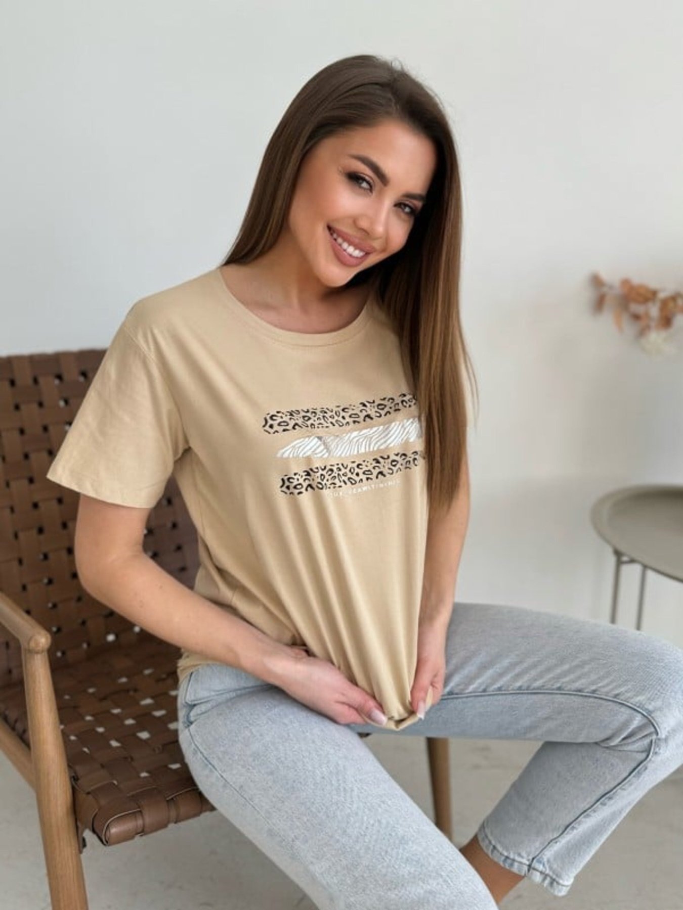 Футболка ISSA Plus модель WN20-620_бежевый Фото