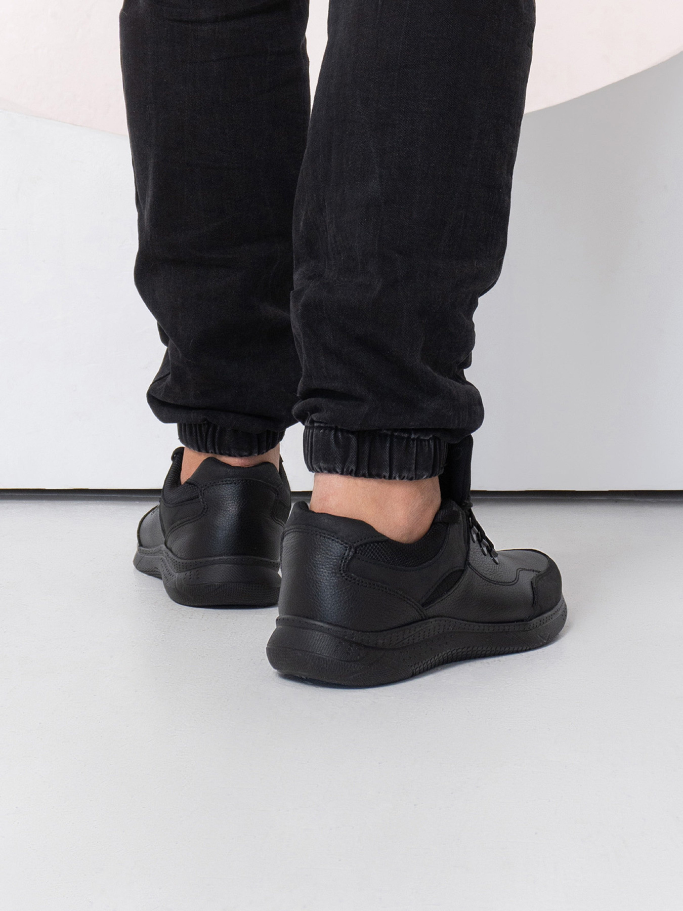 Кроссовки ISSA Plus модель GOB2-443_черный Фото