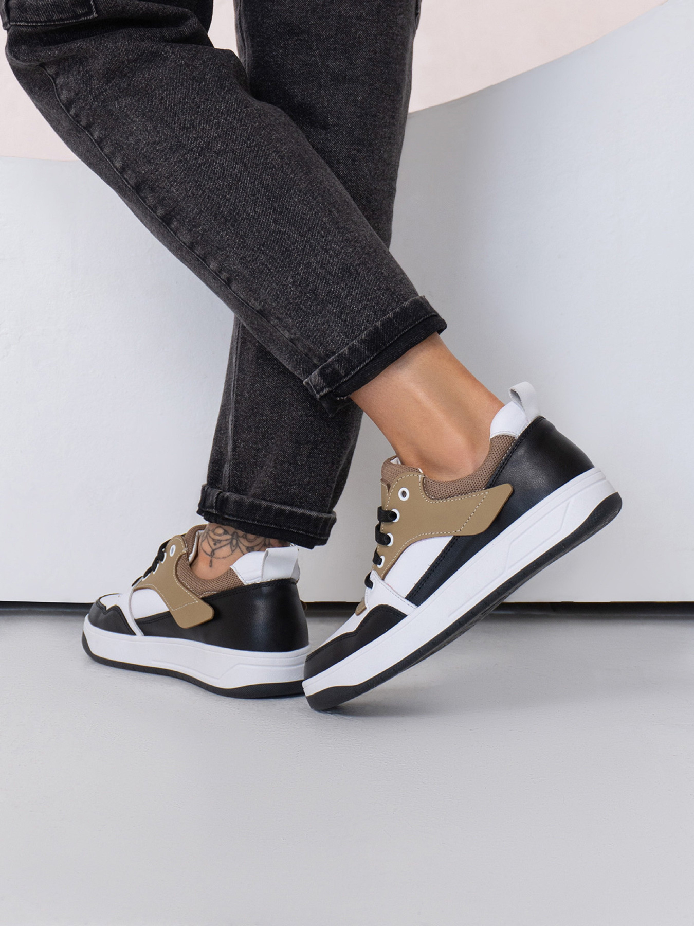 Кроссовки ISSA Plus модель OB2-454_черный_бежевый Фото