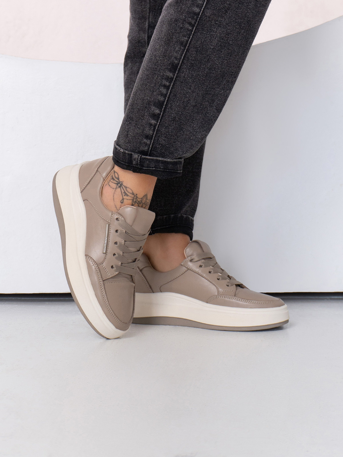 Кроссовки ISSA Plus модель OB2-435_бежевый Фото