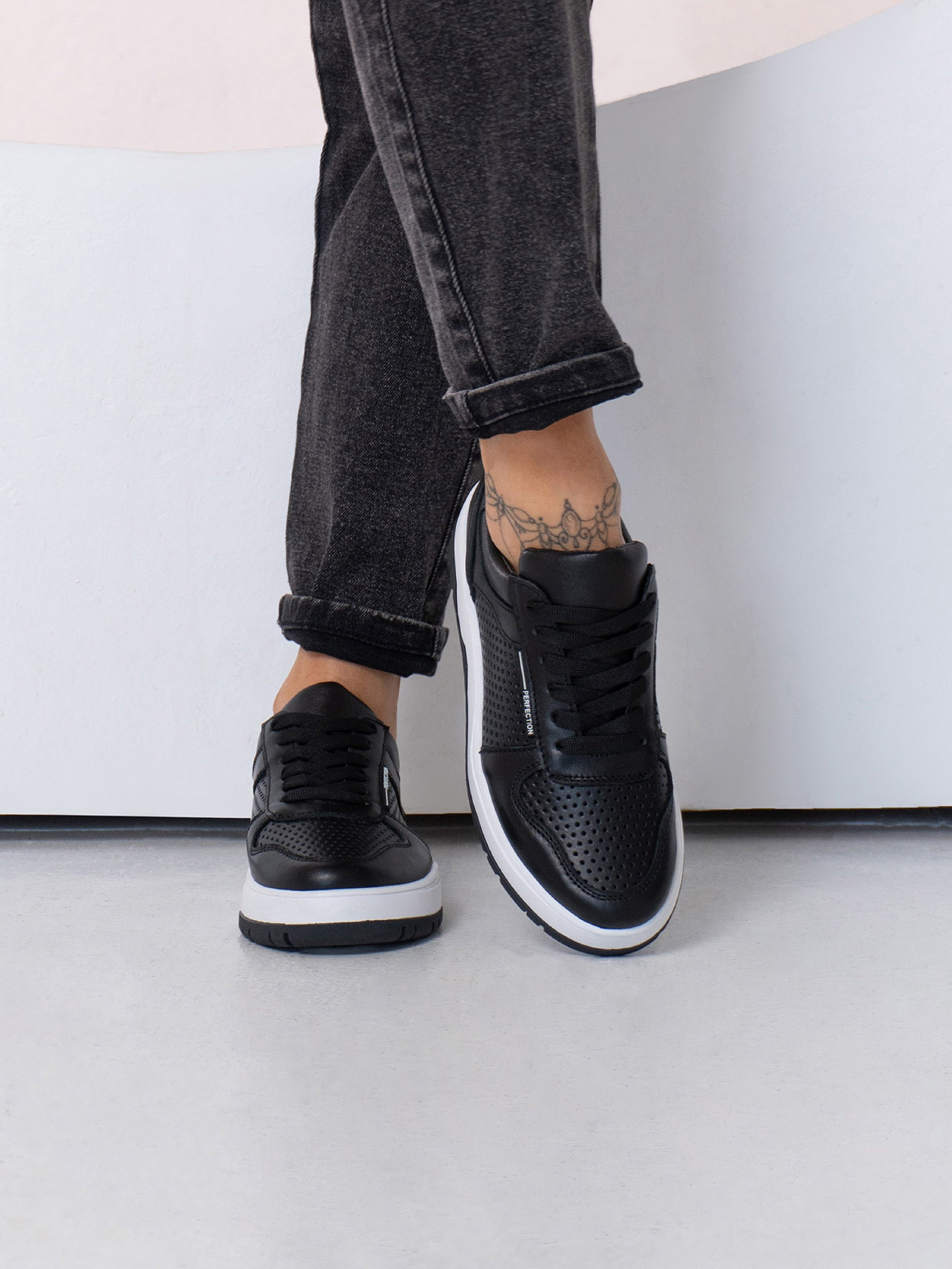 Кросівки повсякденні ISSA Plus модель OB2-437_черный Фото