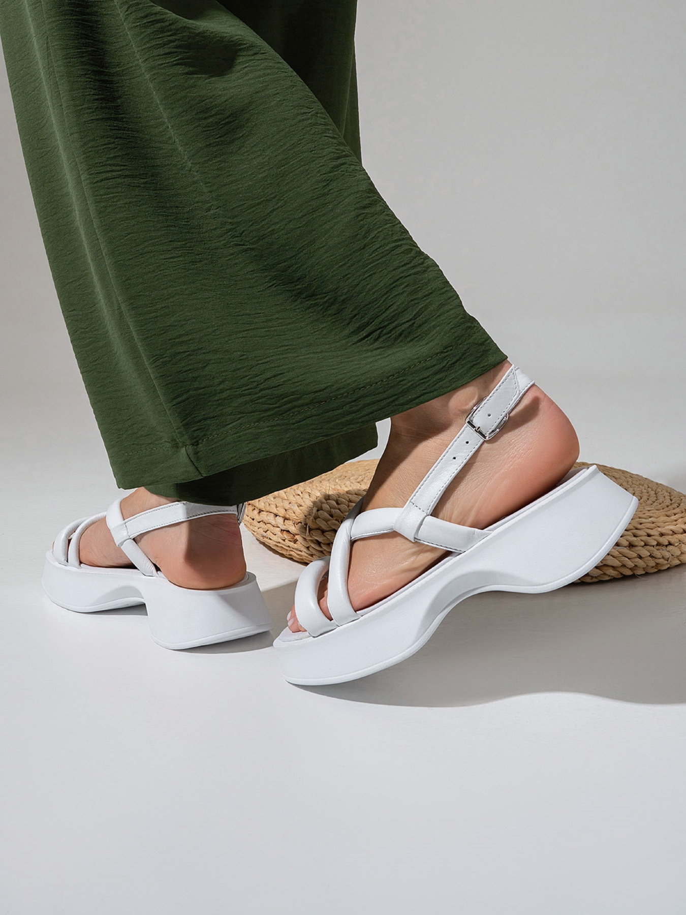 Босоножки ISSA Plus модель OB2-473_белый Фото