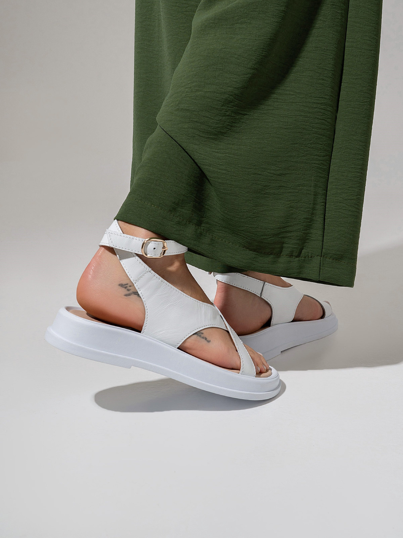 Сандалии ISSA Plus модель OB2-461_белый Фото