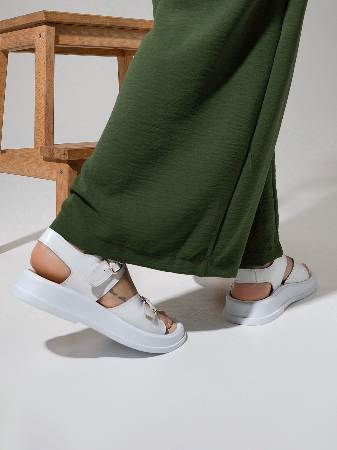 Сандалии ISSA Plus модель OB2-464_белый Фото