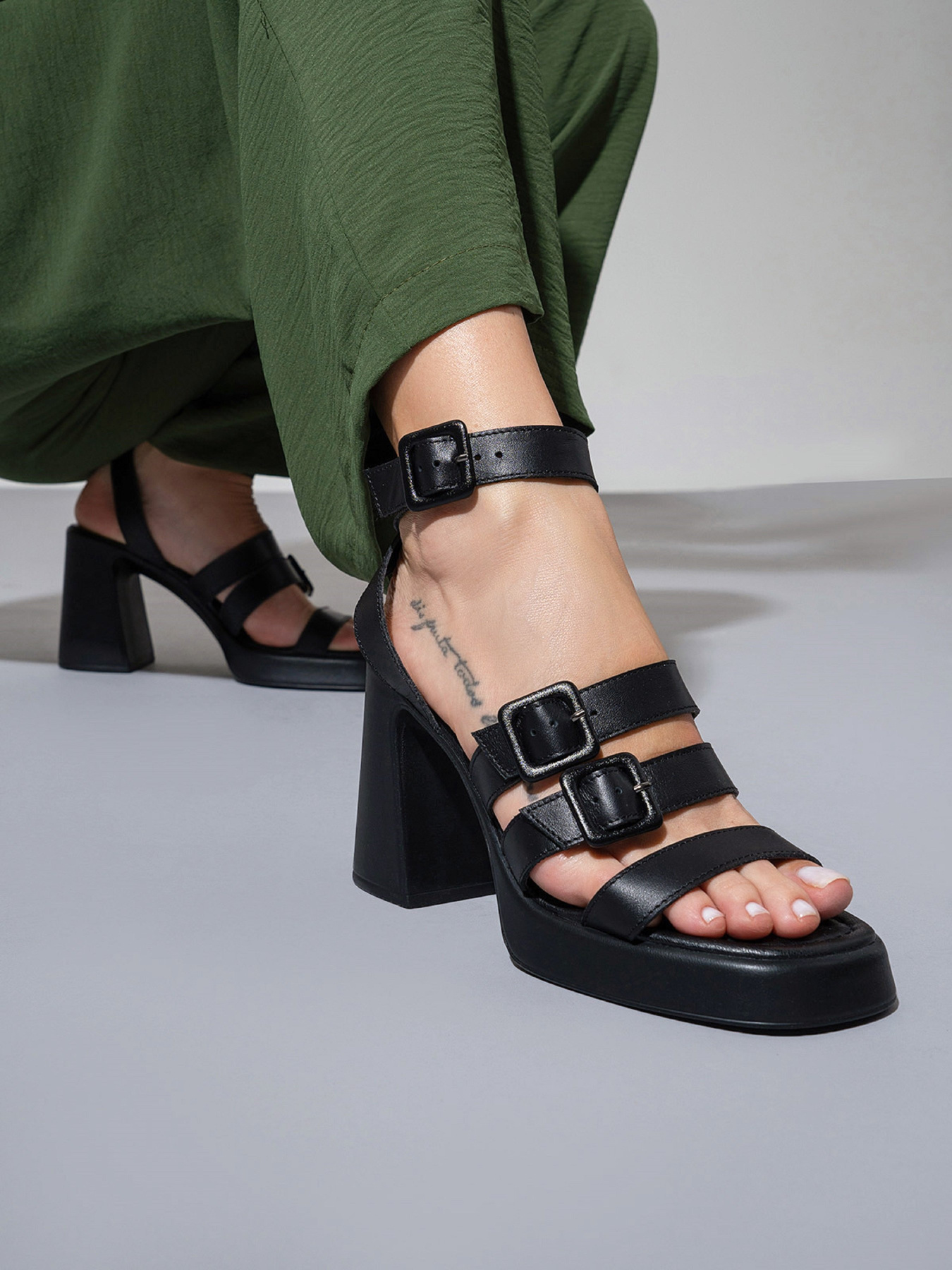 Босоножки ISSA Plus модель OB2-477_черный Фото