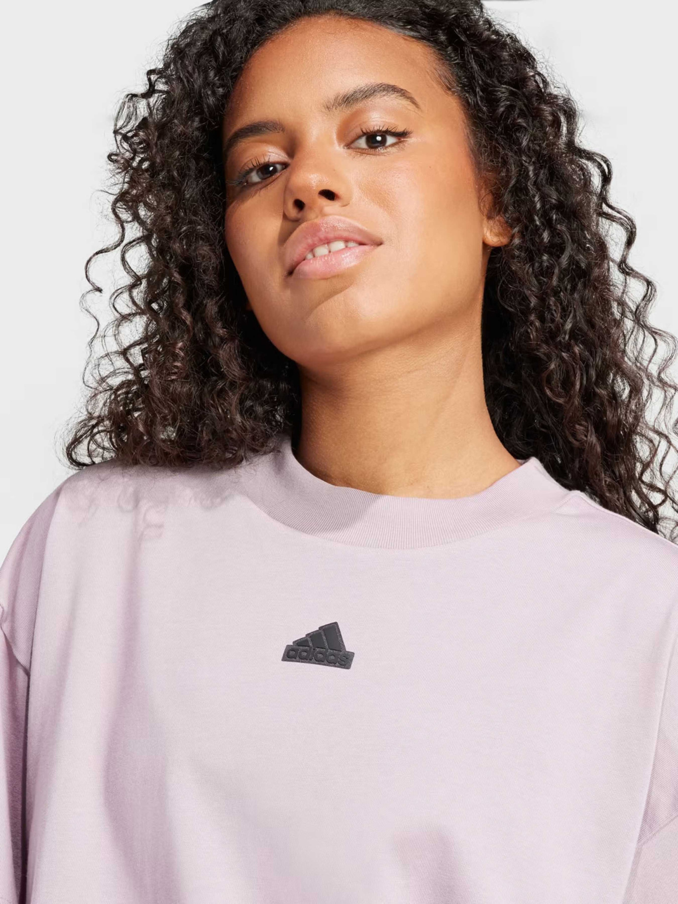 Футболки и поло Adidas модель IS3613 Футболки и поло Adidas модель IS3613 Фото
