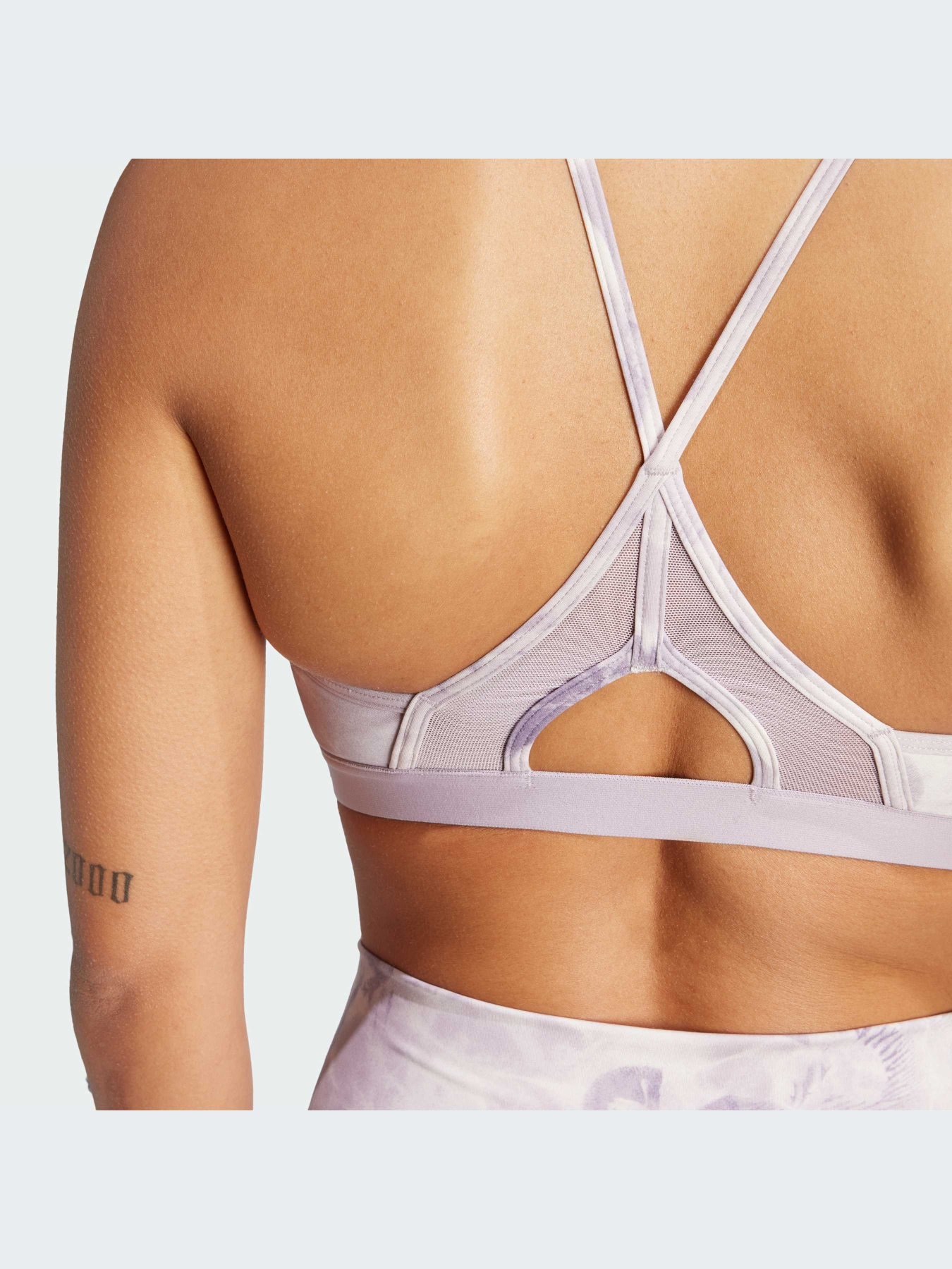 Топ спортивный Adidas Clima модель IQ3378 Фото