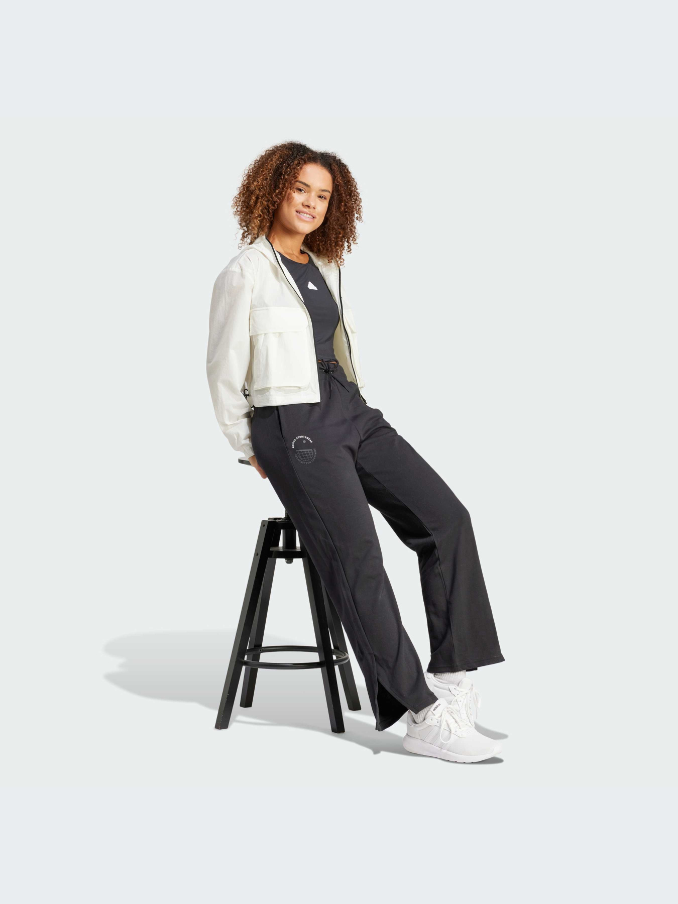 Ветровка Adidas модель IS0660 Фото