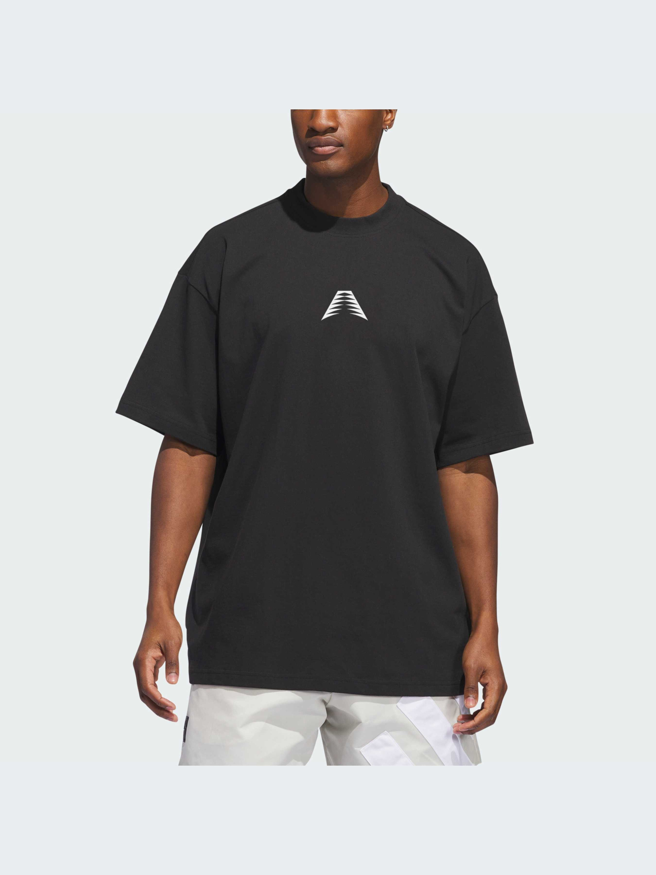 Футболка Adidas модель IT0120 Футболка Adidas модель IT0120 Фото