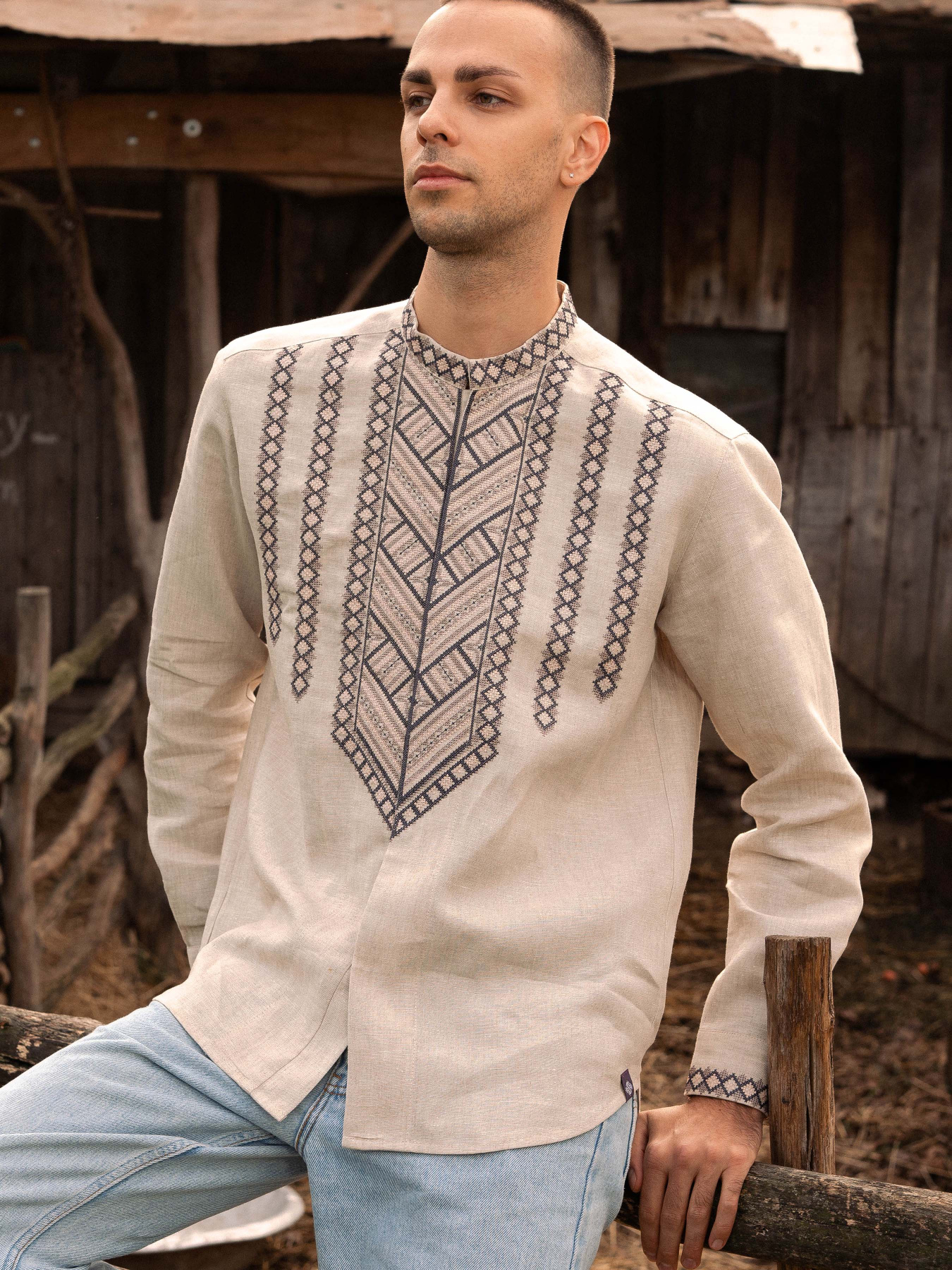 Вышитая рубашка Svarga модель SV-MS00484-1111-10002 Фото