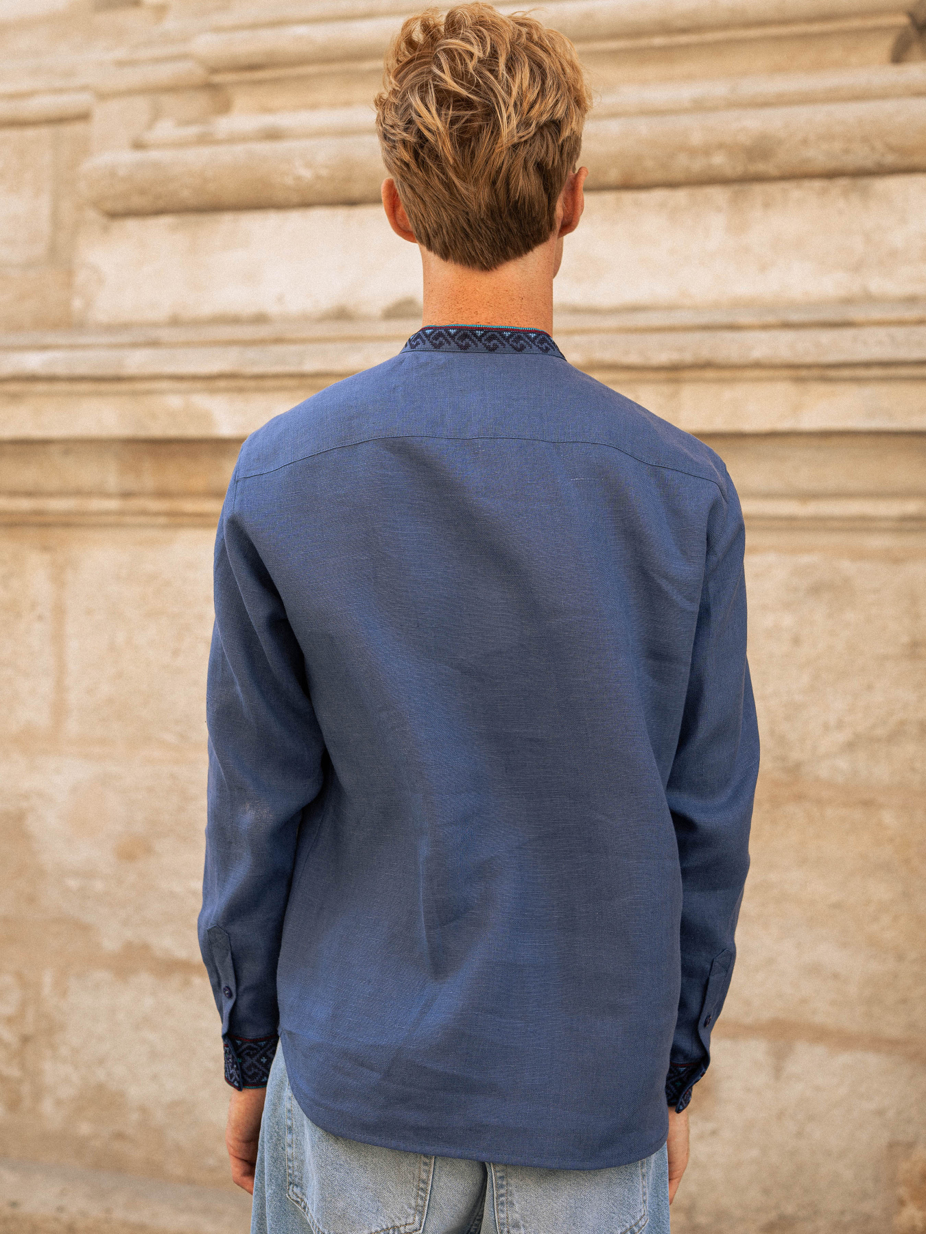 Вышитая рубашка Svarga модель SV-MS00623-1111-10012 Фото