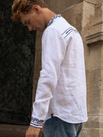 Вишита сорочка Svarga модель SV-MS00608-1111-10017 Вишита сорочка Svarga модель SV-MS00608-1111-10017 Фото