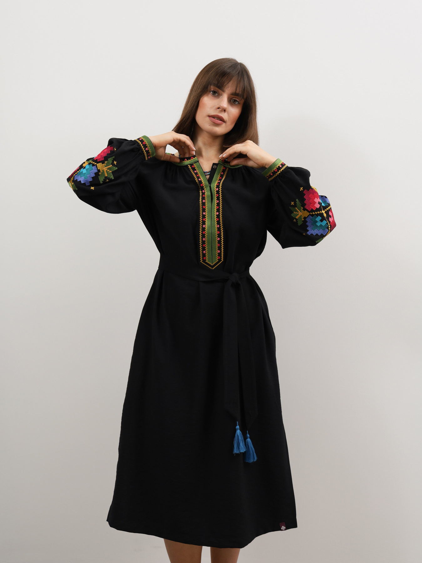 Вышитое платье Svarga модель SV-FD00557-1160-10005 Фото