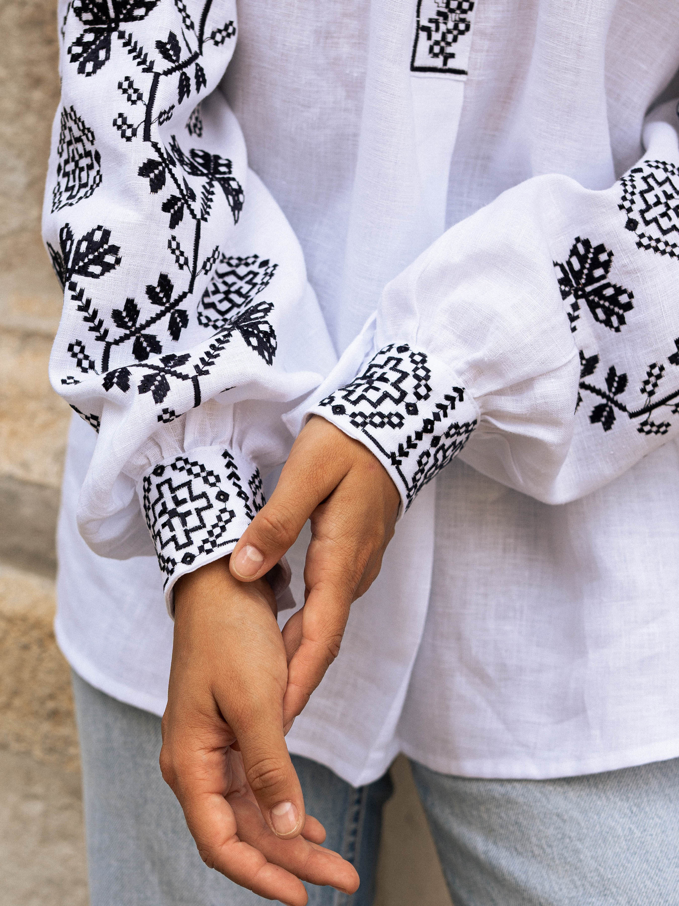 Вышитая рубашка Svarga модель SV-FB00607-1111-10017 Фото