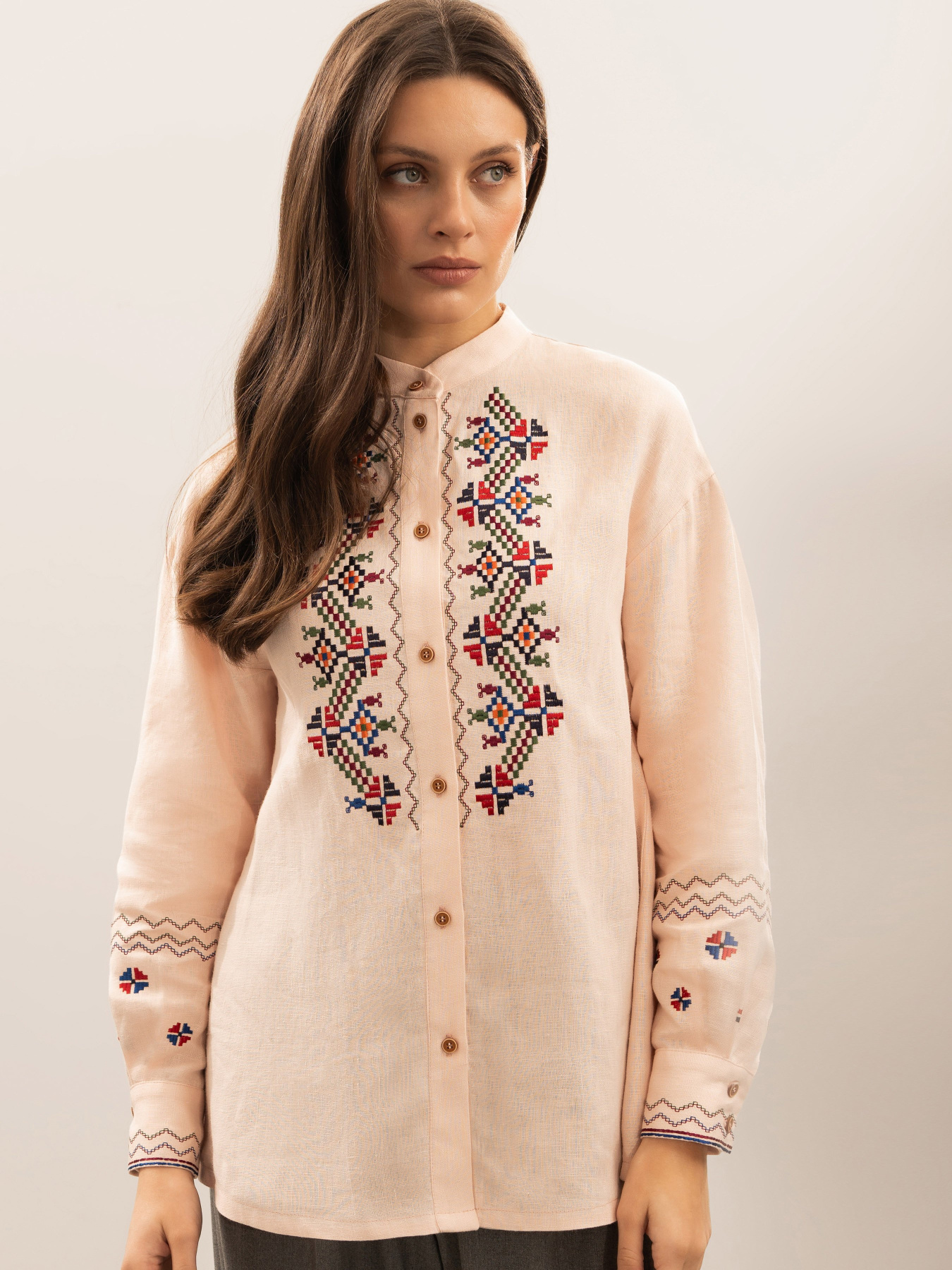 Вышитая рубашка Svarga модель SV-FB00690-1111-10022 Фото