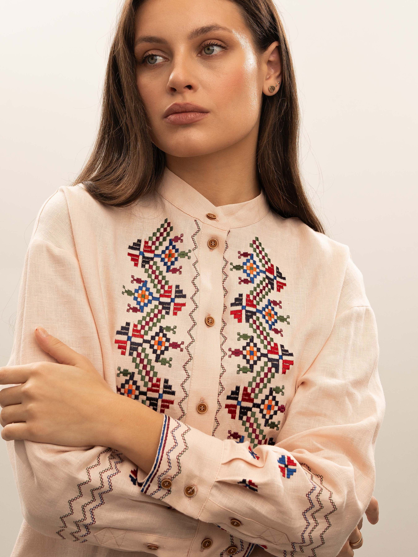 Вышитая рубашка Svarga модель SV-FB00690-1111-10022 Фото