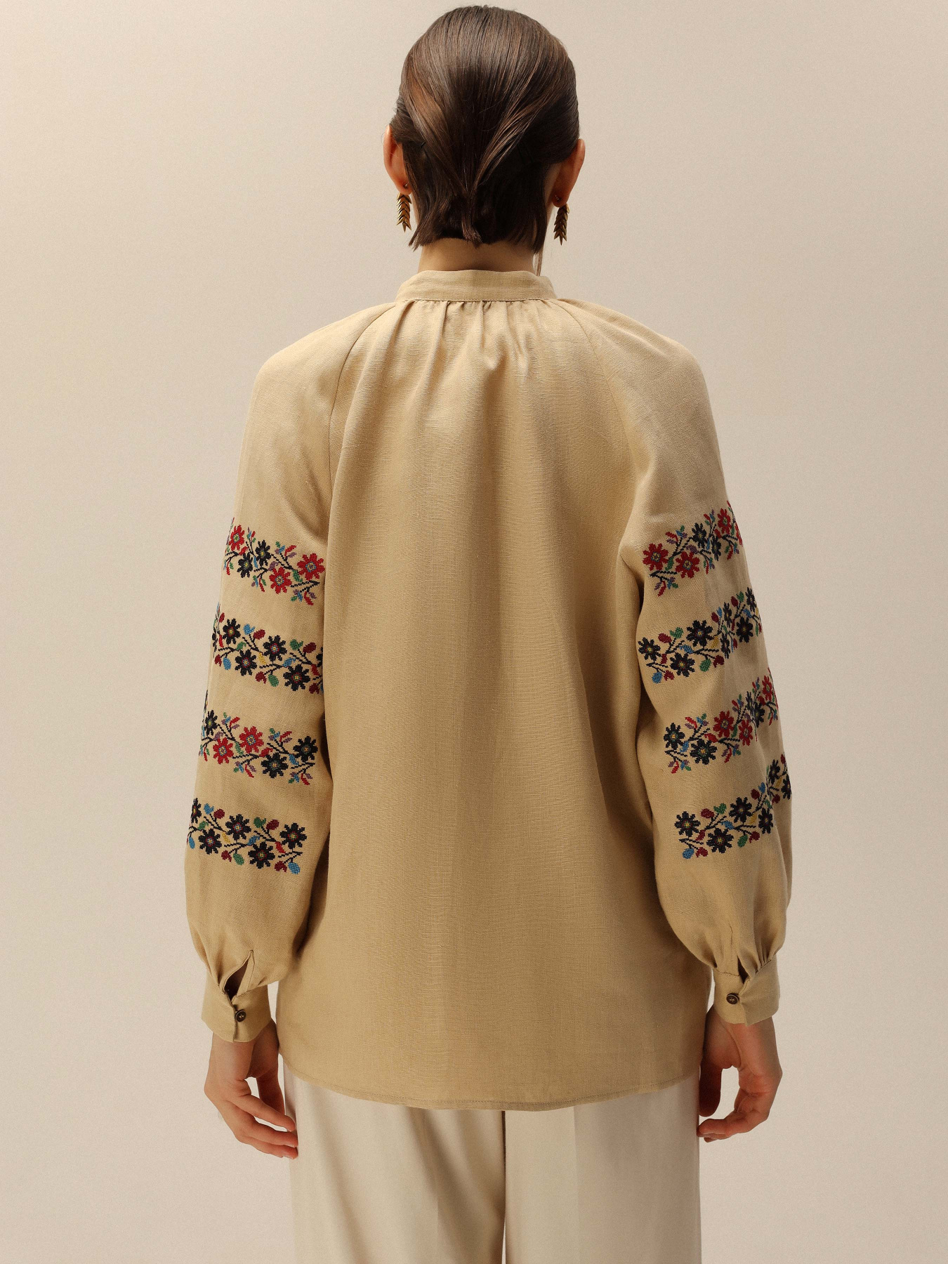 Вишита сорочка Svarga модель SV-FB00696-1111-10021 Фото