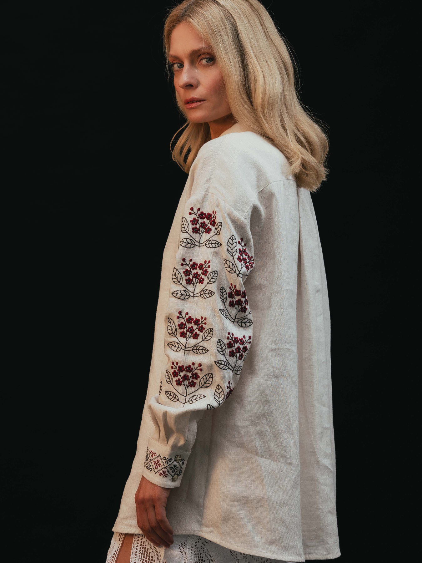 Вишита сорочка Svarga модель SV-FB00705-1111-10039 Фото
