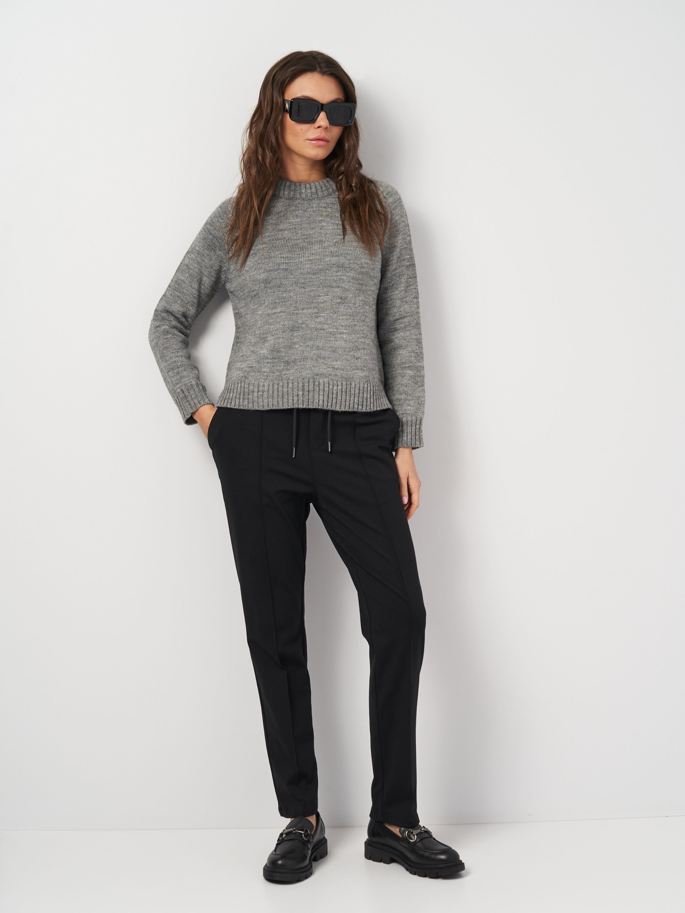 Брюки классические C&A модель 71473 Фото