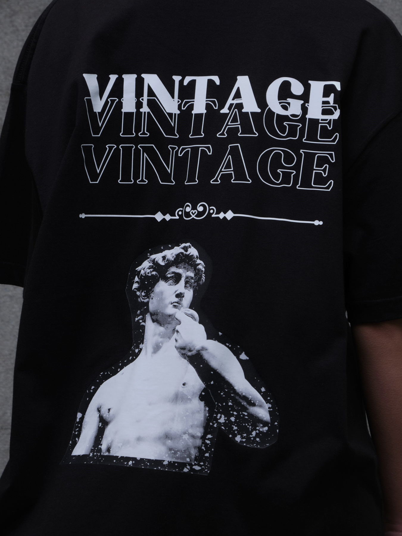 Футболка Without модель 8049247 Фото