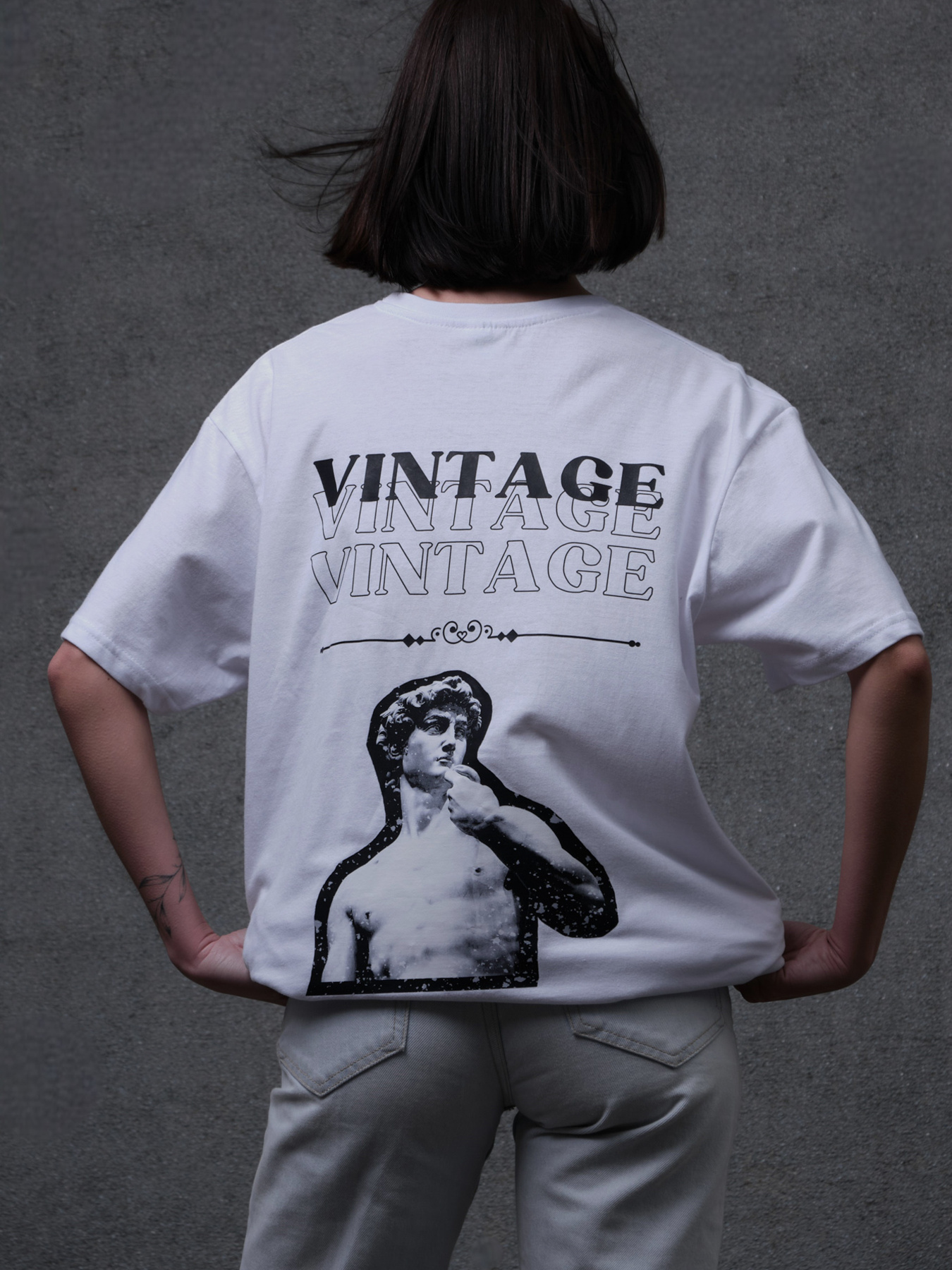 Футболка Without модель 8049249 Футболка Without модель 8049249 Фото