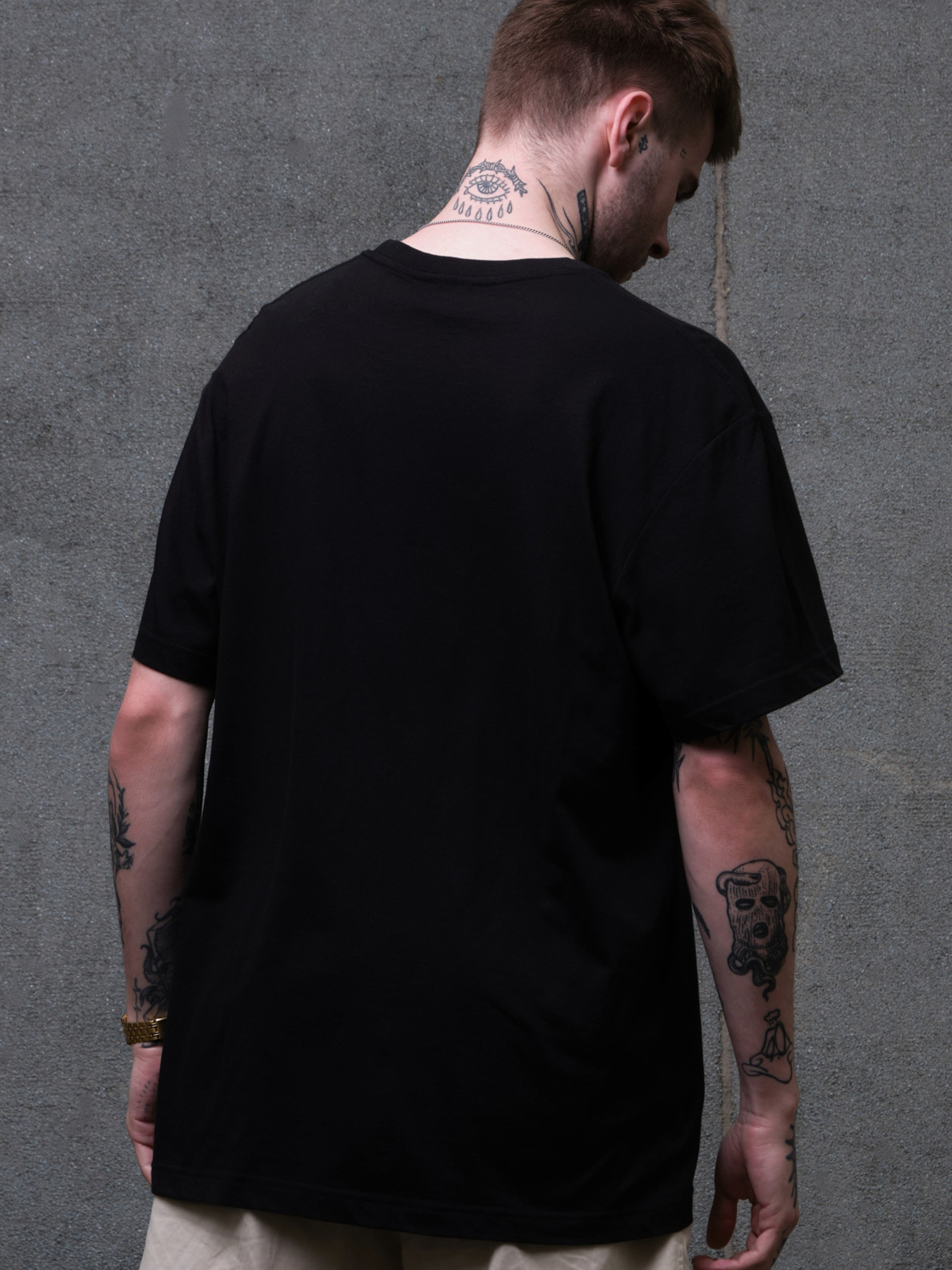 Футболка Without модель 8049258 Фото