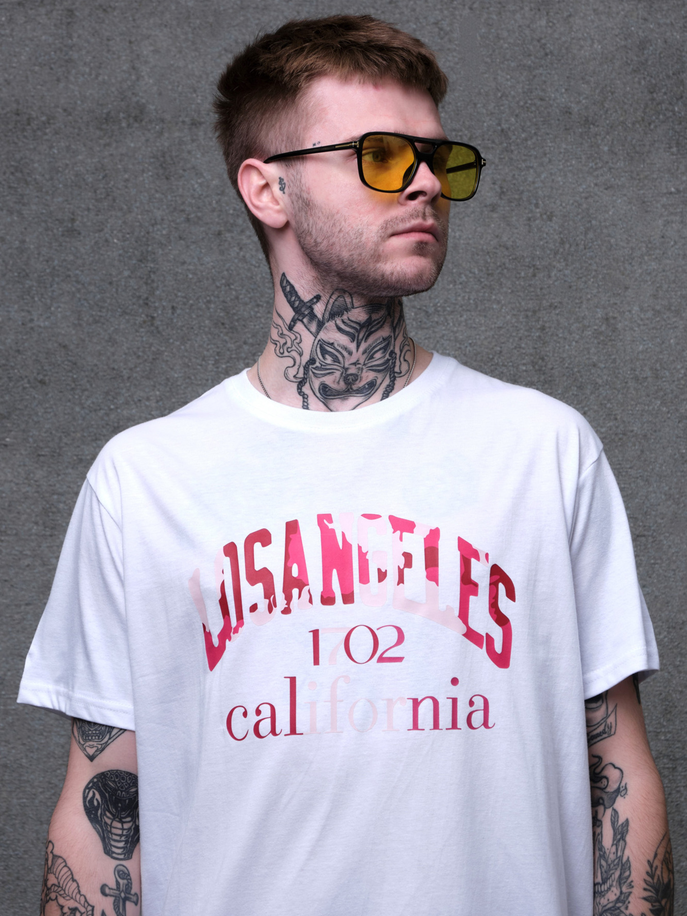 Футболка Without модель 8049260 Фото